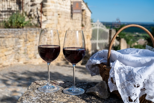 Wine,Tour,With,Tasting,Of,Red,Dry,Wine,And,Ruins